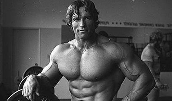 Arnold Schwarzenegger родился в 1947 году